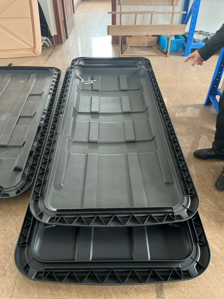 MOAB Plastic Roof 80” with Rainwater diversion and quick support channel